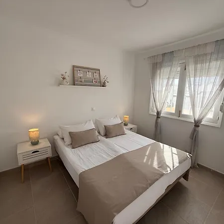 Sunny Loma De Apartment *